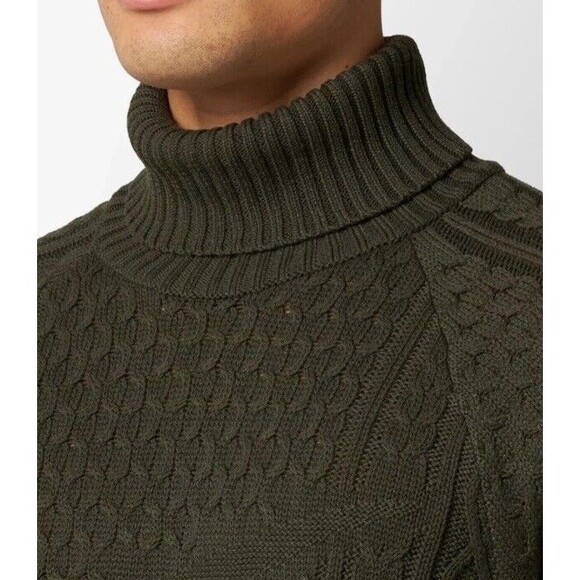 Nike Life Men’s Cable Knit Turtleneck Sweater Wool Blend Green FB7770-325 Sz Med - Picture 2 of 10